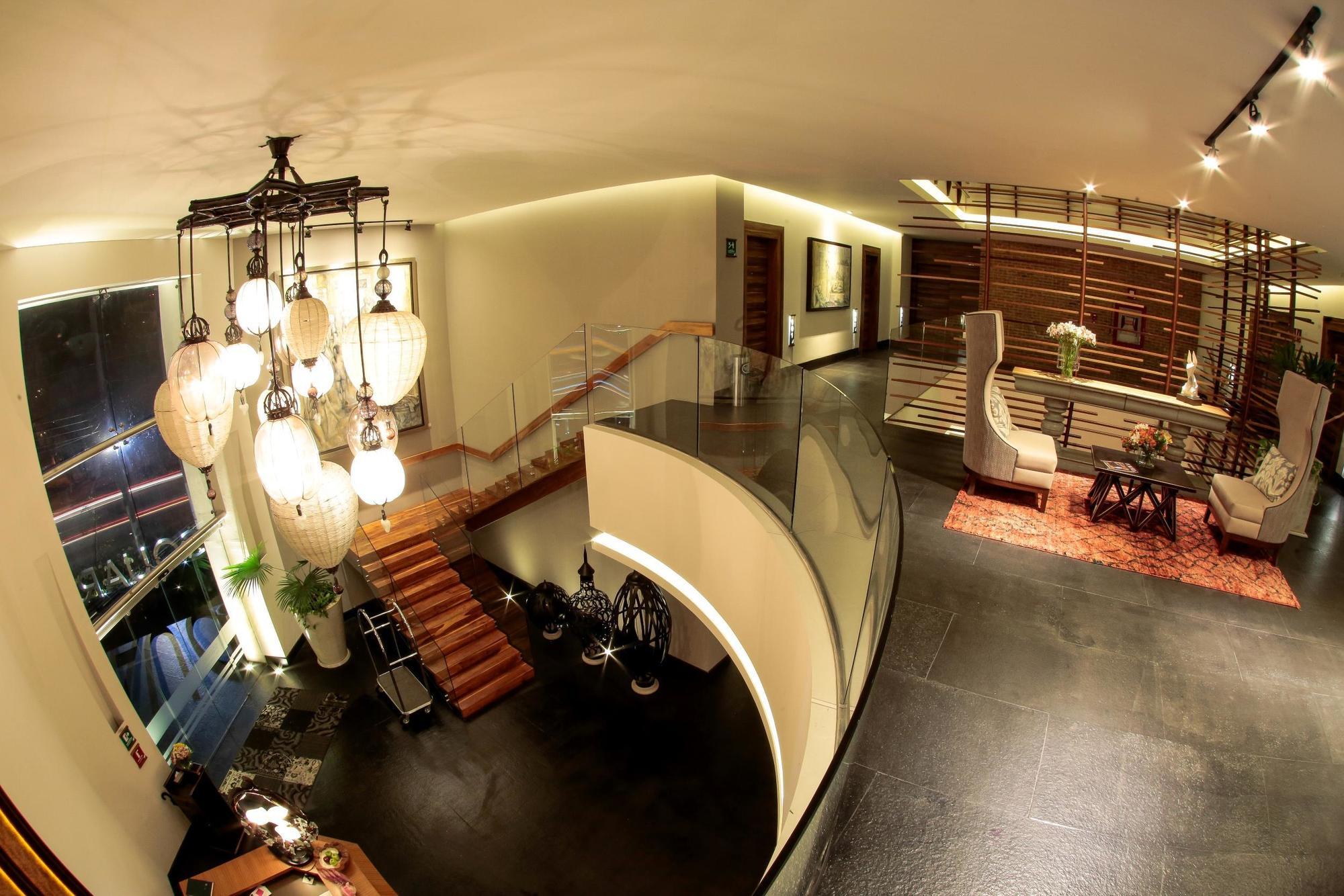 สแควร์ สมอลล์ ลักชัวรี Hotel กัวดาลาฮารา ภายนอก รูปภาพ